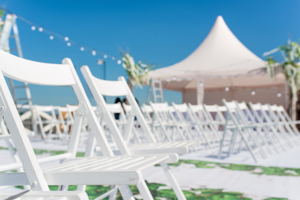 We carry an impeccable selection of folding party chairs, too!